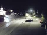 21 : 56