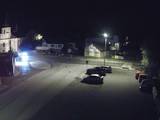 04 : 00