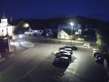 21 : 00