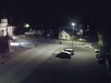 04 : 00