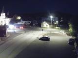 21 : 00