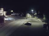 04 : 00