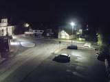 01 : 16