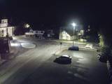 01 : 52
