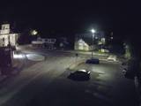 02 : 52