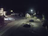 03 : 48