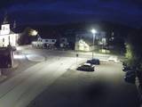 19 : 56