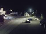02 : 52