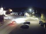19 : 00