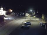 05 : 48