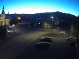 06 : 48