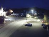 18 : 48