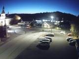 06 : 32