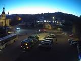 06 : 52