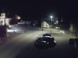 01 : 48