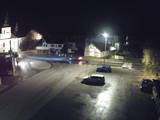 21 : 00