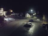 02 : 32