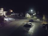 03 : 48