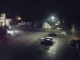 01 : 16