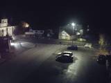 02 : 32