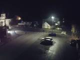 03 : 12