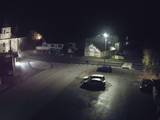 04 : 04