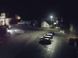 01 : 52