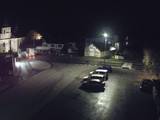 03 : 32