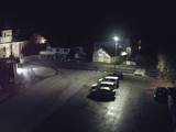 04 : 00