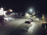 23 : 00