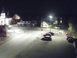 22 : 08