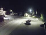 02 : 00