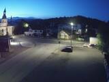 03 : 56