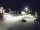 03 : 00