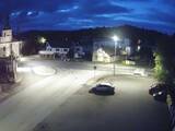 03 : 44