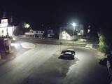 01 : 00