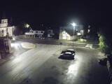 02 : 00
