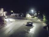 03 : 00
