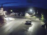 03 : 24