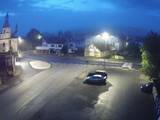 03 : 52