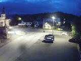 03 : 48