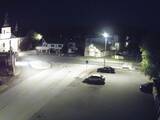22 : 56