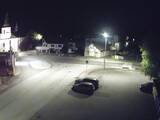 23 : 08