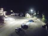 02 : 04