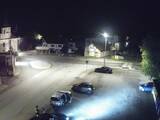 02 : 32