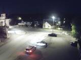 03 : 04