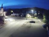 03 : 36