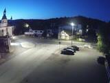 03 : 36