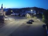 03 : 52