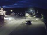 04 : 00
